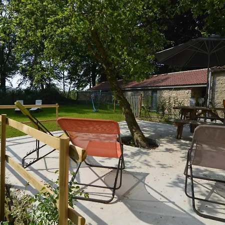 Vakantiehuis With Private Garden In Wierre Effroy