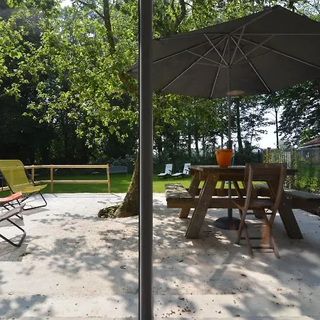 With Private Garden In Wierre Effroy * Rinxent